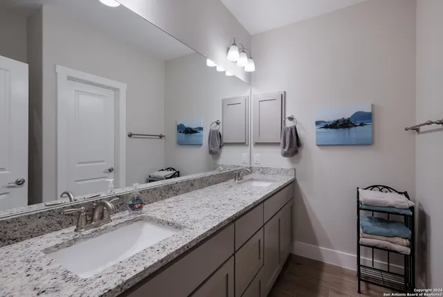 $295,000 | 1163 Lavaca, Canyon Lake, TX 78133