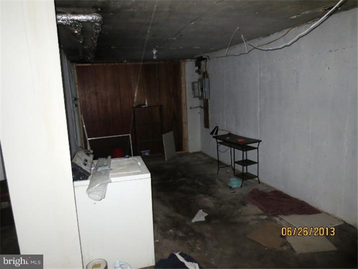542 Hampden Road Upper Darby, PA 19082 - Photo 14 of 16