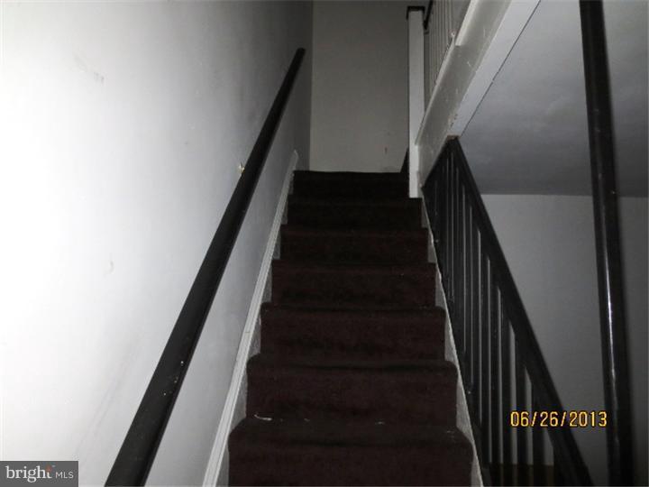 542 Hampden Road Upper Darby, PA 19082 - Photo 7 of 16