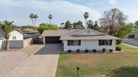 $719,000 | 1715 West Orchid Lane, Phoenix, AZ 85021