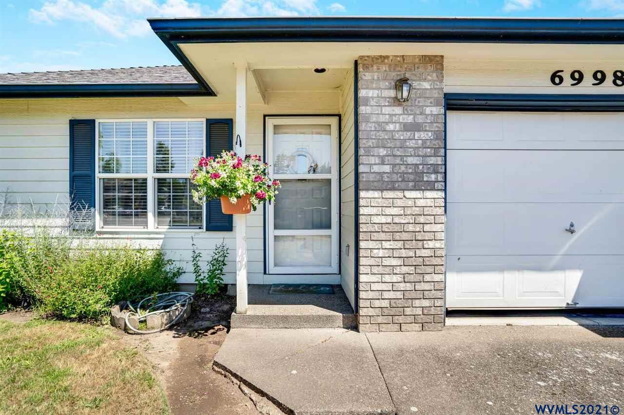 6996 Ridgetop Drive Northeast Keizer, OR 97303 - Photo 4 of 29 Gallery Image 4