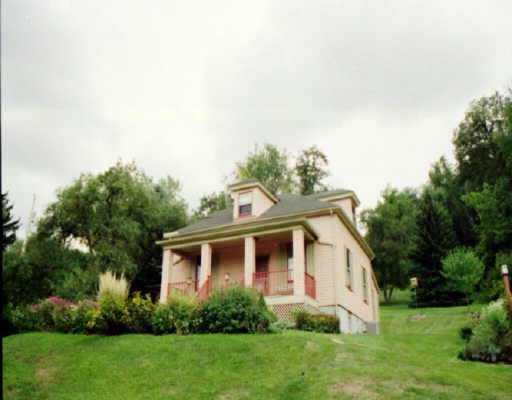 605 Upper Road Upper St. Clair, PA 15228 - Photo 1 of 1 Gallery Image 1