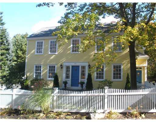 491 Shore Road Ogunquit, ME 03907 - Photo 1 of 11 Exterior Front.