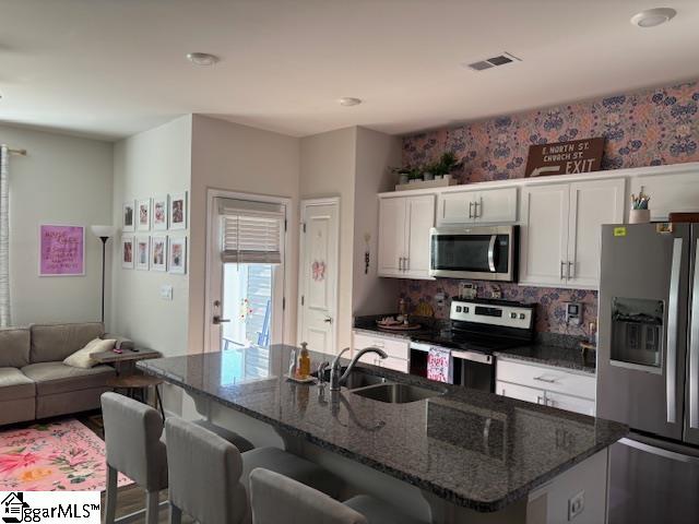 38 Sunrif Court Greer, SC 29651 - Photo 3 of 17