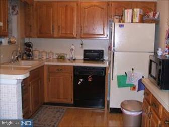 2314 Rhawn Street Philadelphia, PA 19152 - Photo 5 of 6 Gallery Image 5