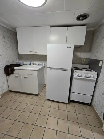 $825 | 96 Main Street, Unit #1, Lancaster, NH 03584