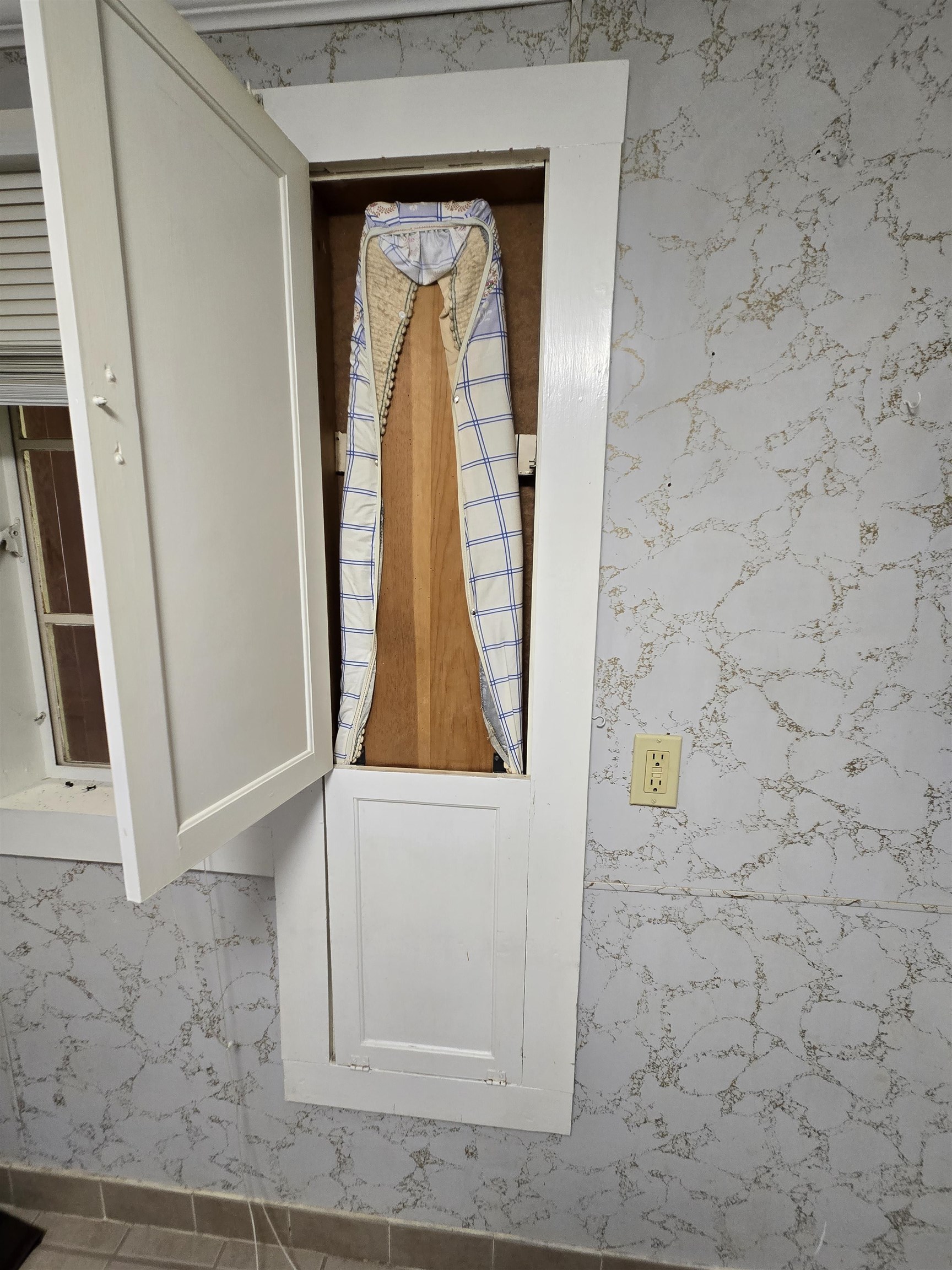 96 Main Street, Unit #1 Lancaster, NH 03584 - Photo 8 of 23