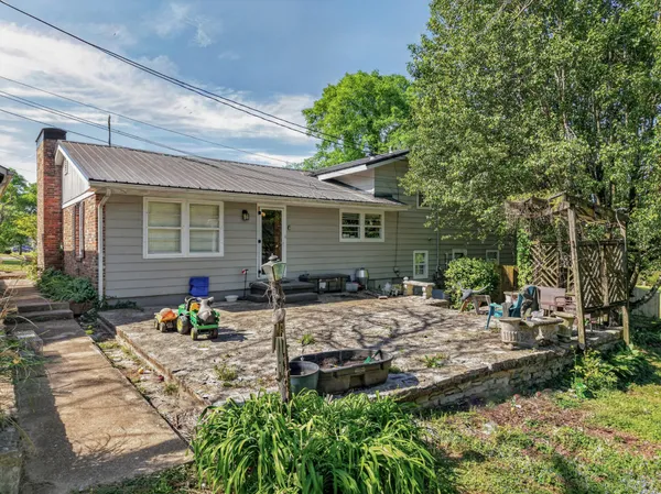 $385,000 | 1601 Swanson Boulevard, Fayetteville, TN 37334