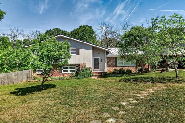 $385,000 | 1601 Swanson Boulevard, Fayetteville, TN 37334