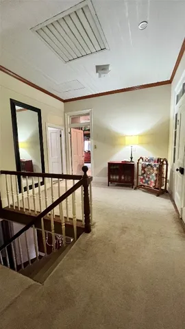 a view of livingroom with furniture