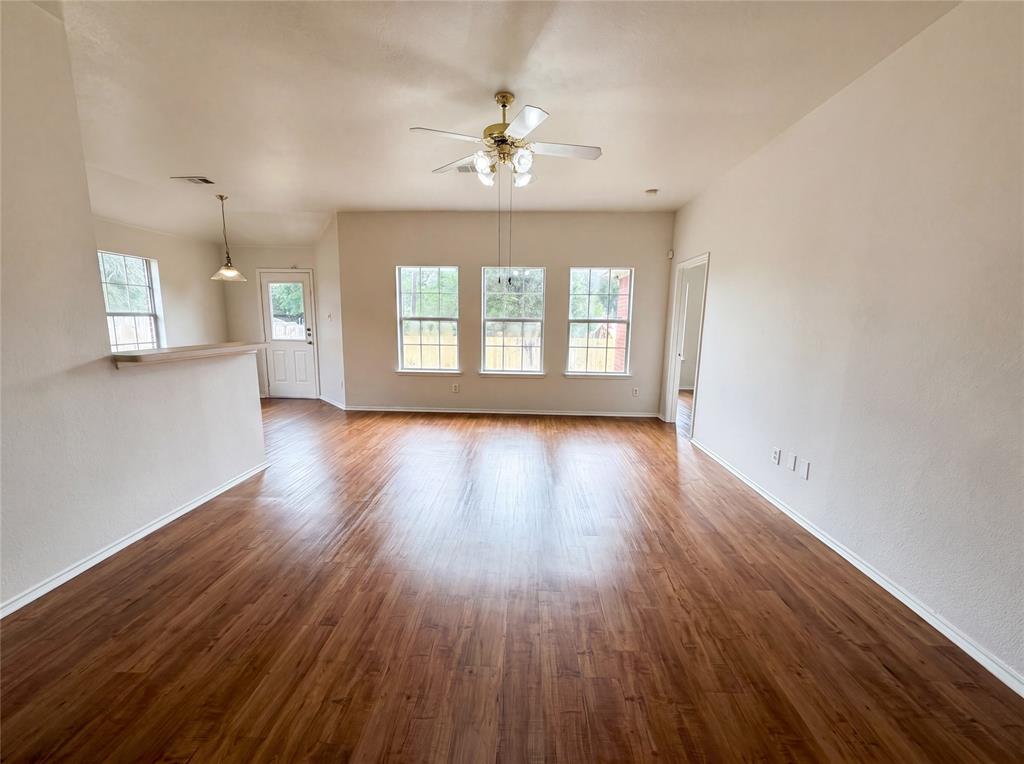 5432 Nuthatch Street Dallas, TX 75236 - Photo 7 of 16