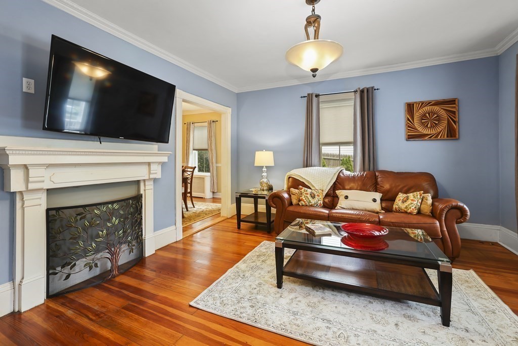 10 Faraday Street Boston, MA 02136 - Photo 6 of 37