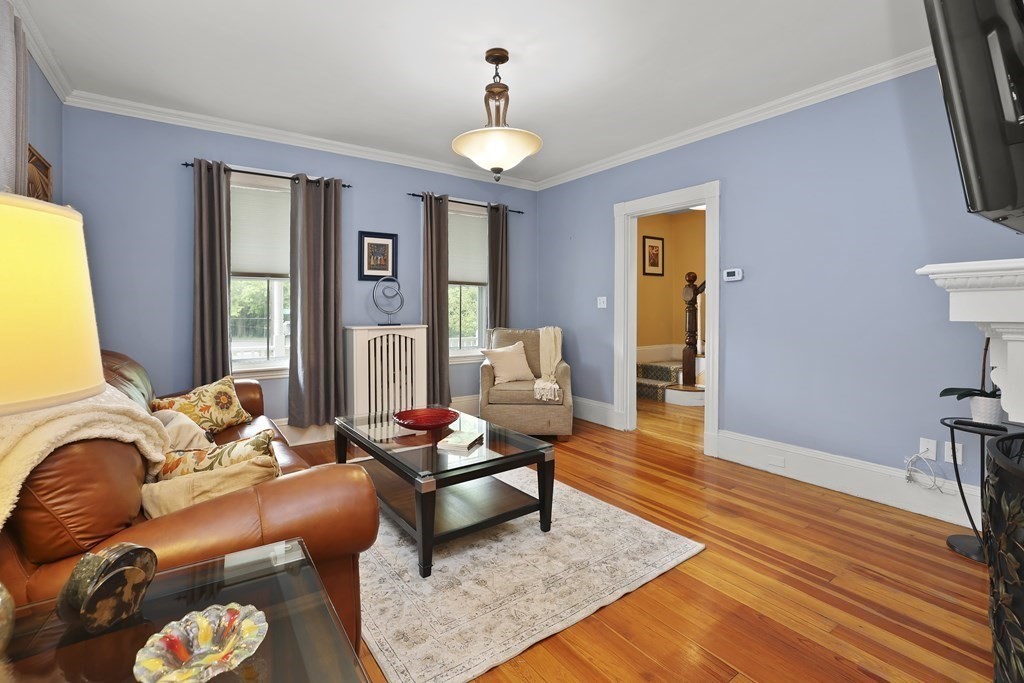 10 Faraday Street Boston, MA 02136 - Photo 7 of 37