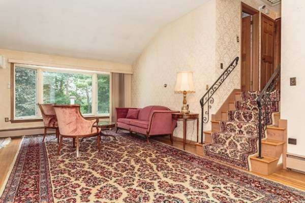 5 Albamont Road Winchester, MA 01890 - Photo 3 of 26 Gallery Image 3