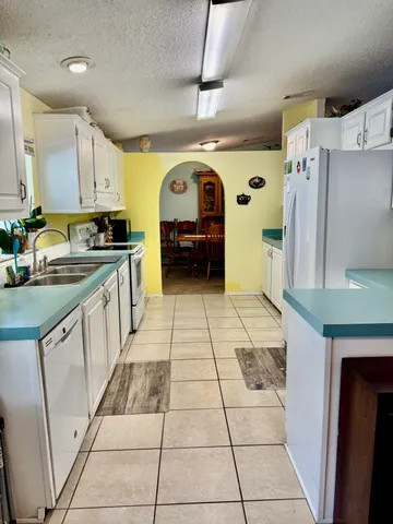 $399,000 | 2091 Southeast 24th Boulevard, Okeechobee, FL 34974