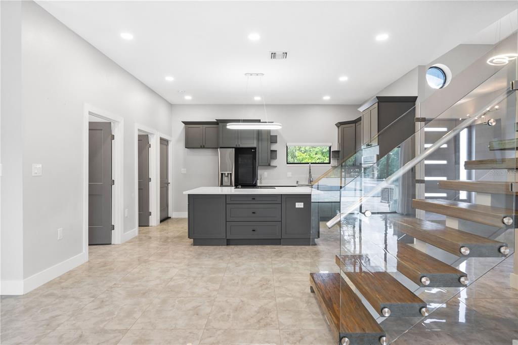 541 West Lake Brantley Road Altamonte Springs, FL 32714 - Photo 10 of 37