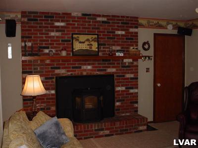 316 Cherry Hill Road Nazareth, PA 18064 - Photo 8 of 15 Gallery Image 8