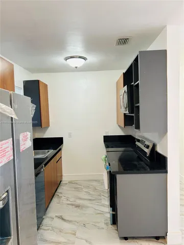 $3,250 | 1831 Northwest 185th Street, Miami Gardens, FL 33056