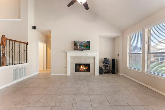 $369,000 | 4318 Countrycrossing Drive, Spring, TX 77388