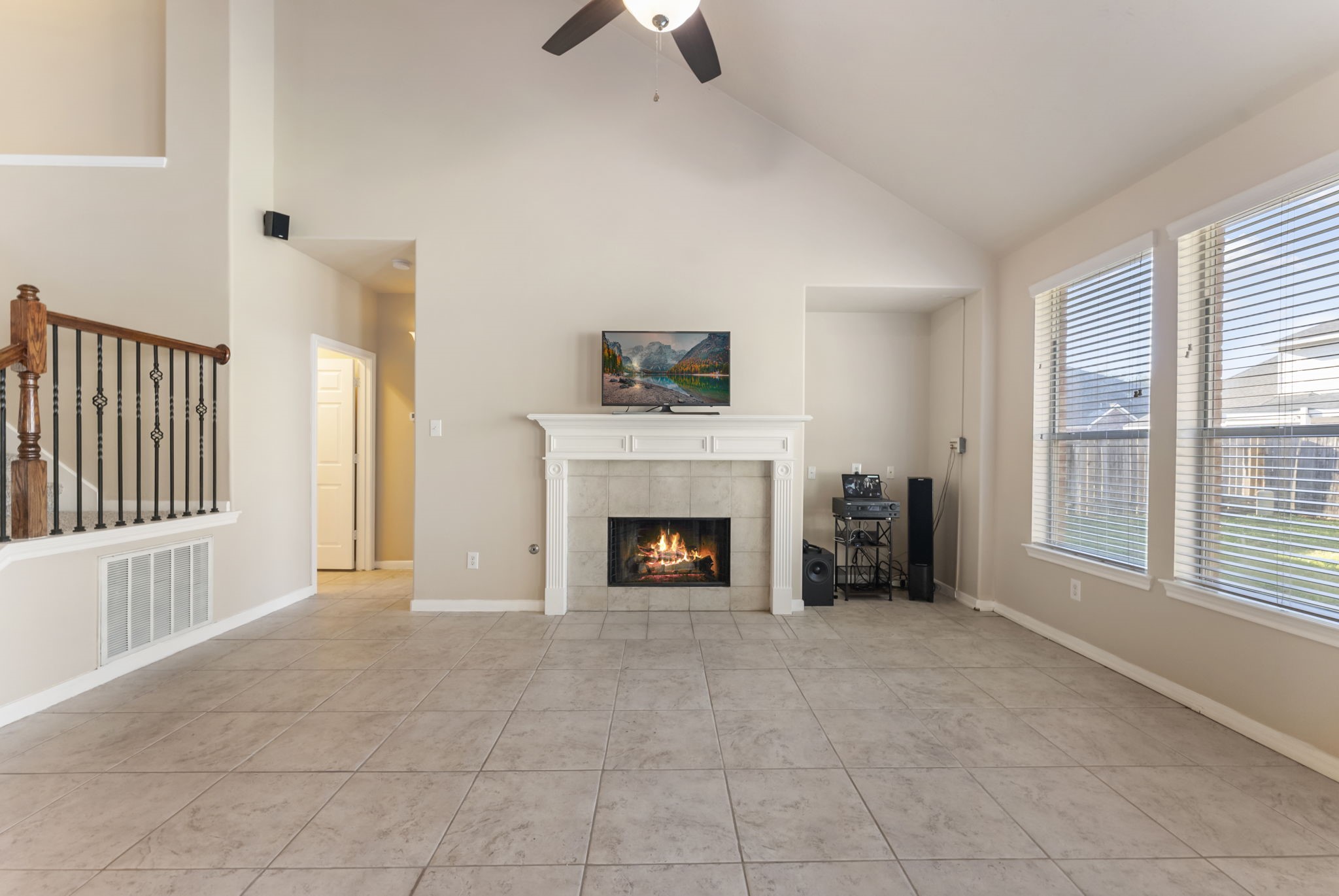 4318 Countrycrossing Drive Spring, TX 77388 - Photo 11 of 41