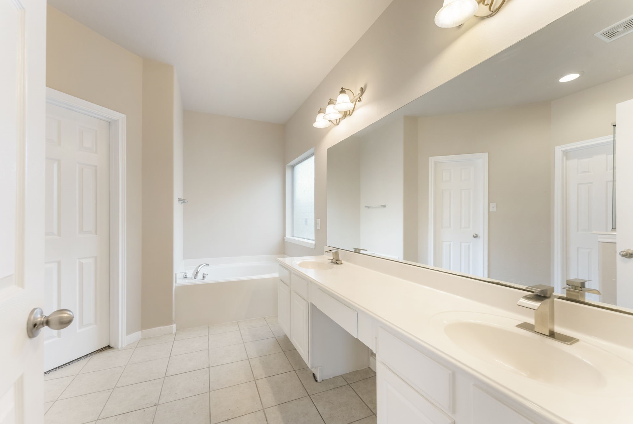 4318 Countrycrossing Drive Spring, TX 77388 - Photo 19 of 41