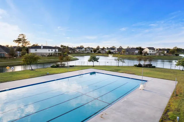 $369,000 | 4318 Countrycrossing Drive, Spring, TX 77388