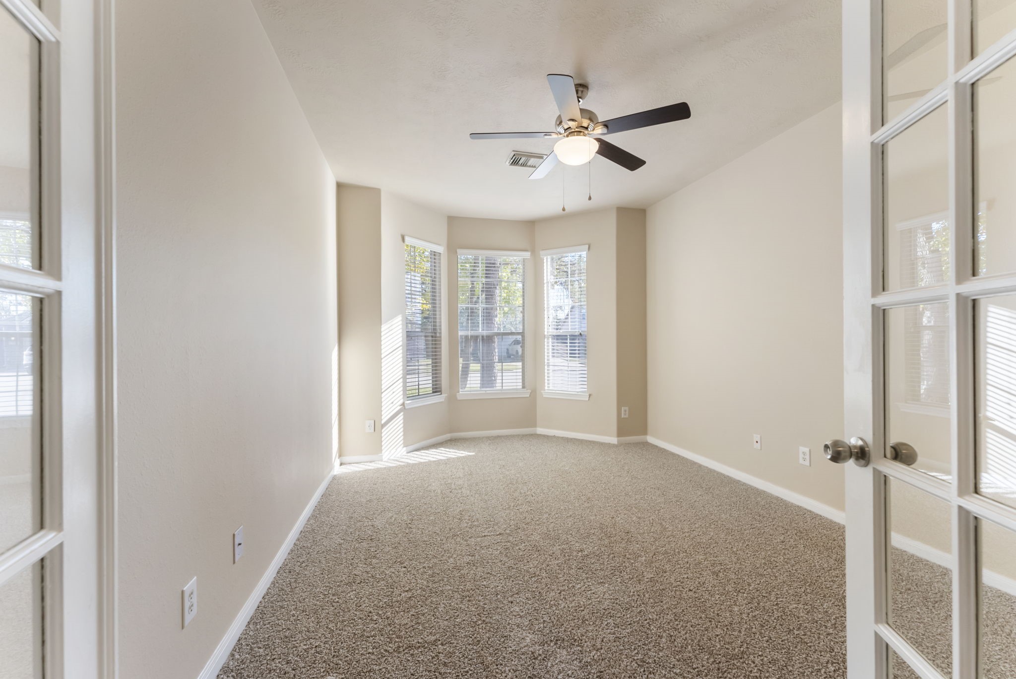 4318 Countrycrossing Drive Spring, TX 77388 - Photo 5 of 41