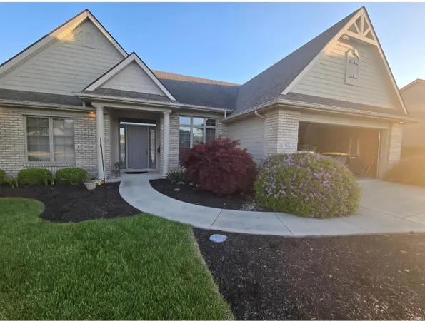$379,900 | 7931 Sky Breeze Court, Fort Wayne, IN 46804