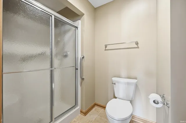 $379,900 | 7931 Sky Breeze Court, Fort Wayne, IN 46804