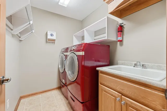 $379,900 | 7931 Sky Breeze Court, Fort Wayne, IN 46804