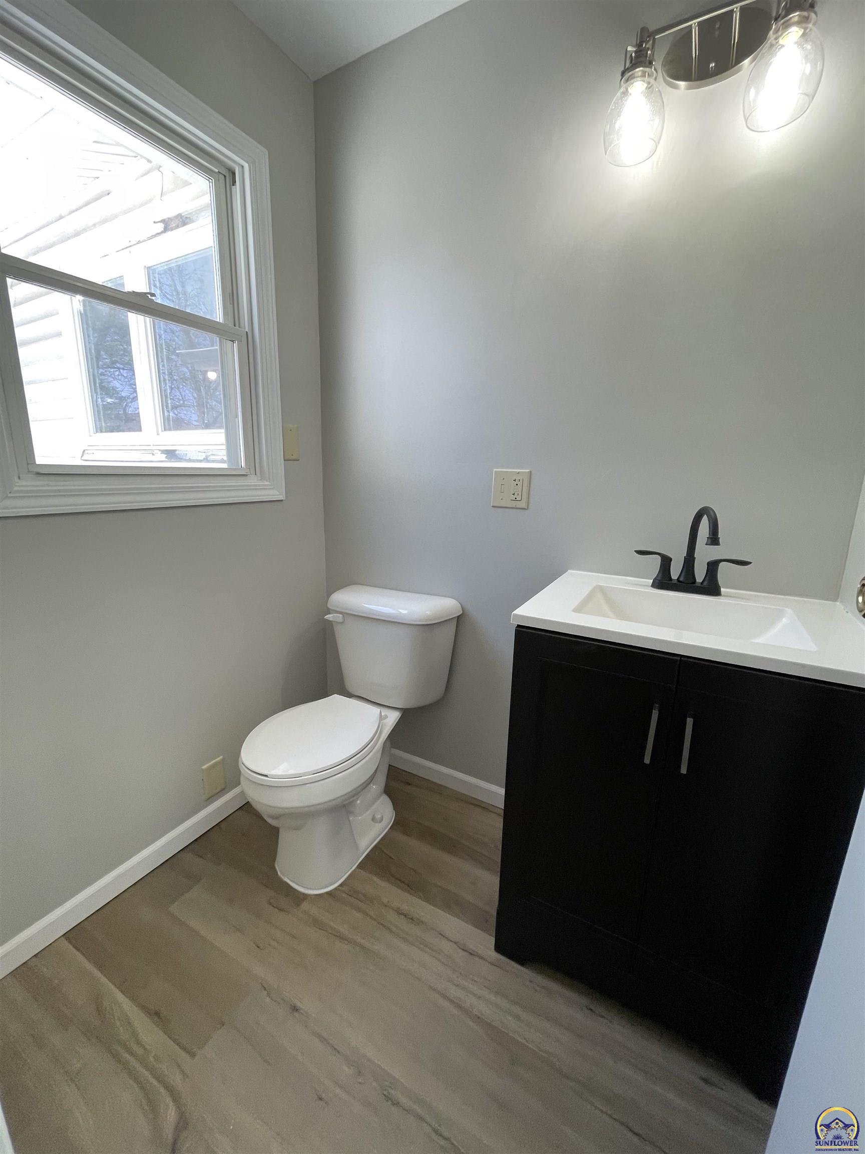209 West 5th Street Lebo, KS 66856 - Photo 18 of 21