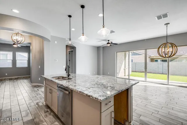 $3,095 | 2661 South Olympic Drive, Gilbert, AZ 85295