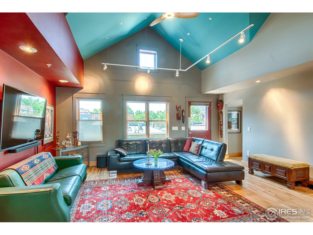 1933 Pearl Street Boulder, CO 80302 - Photo 14 of 34