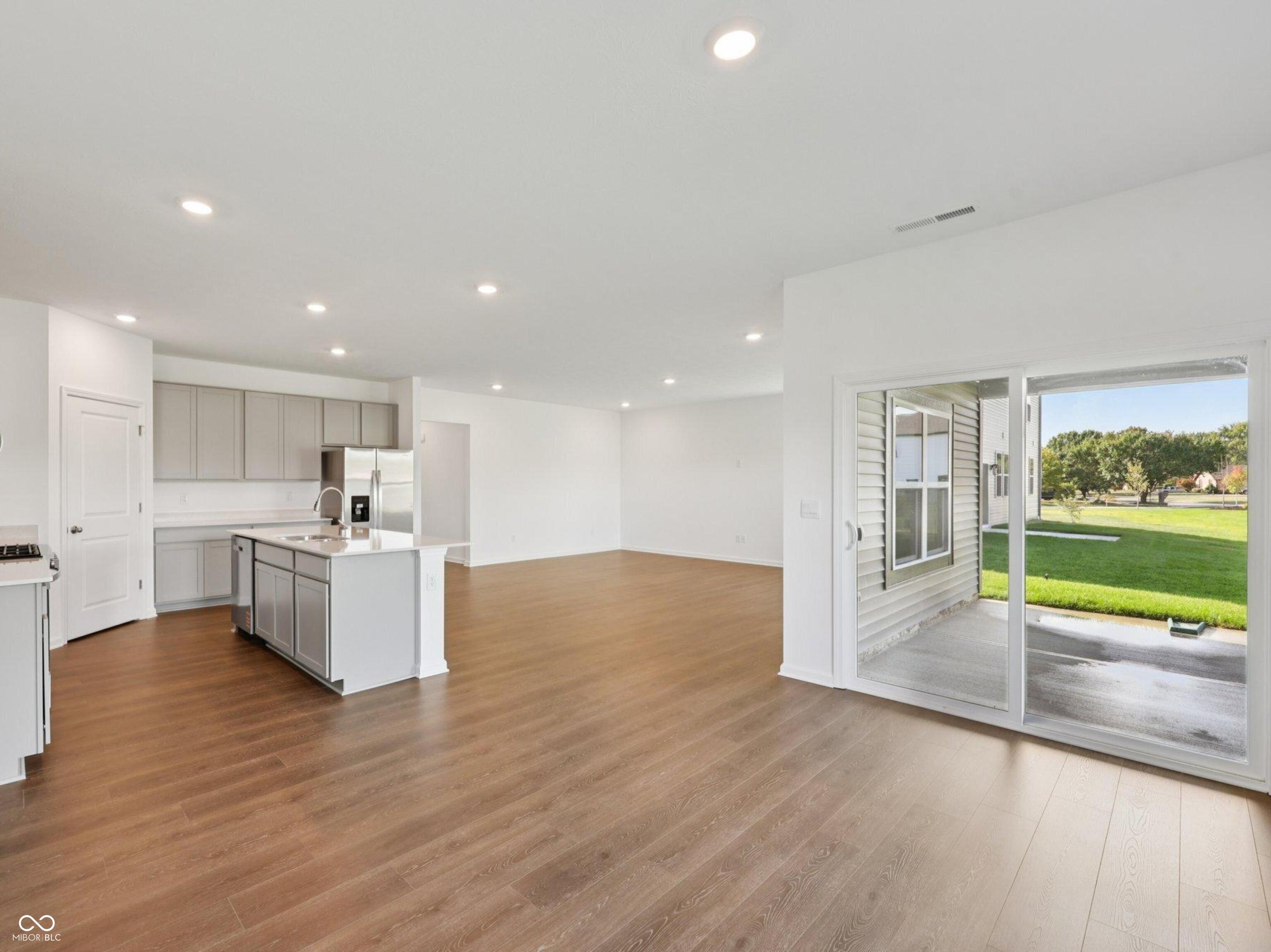 914 Angilee Way Lebanon, IN 46052 - Photo 11 of 66