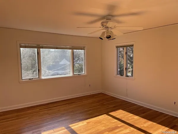 $8,000 | 1 The Beachway, Manhasset, NY 11030