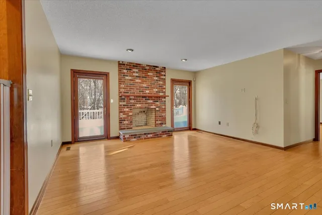 $699,900 | 53 Alder Lane, Southington, CT 06489