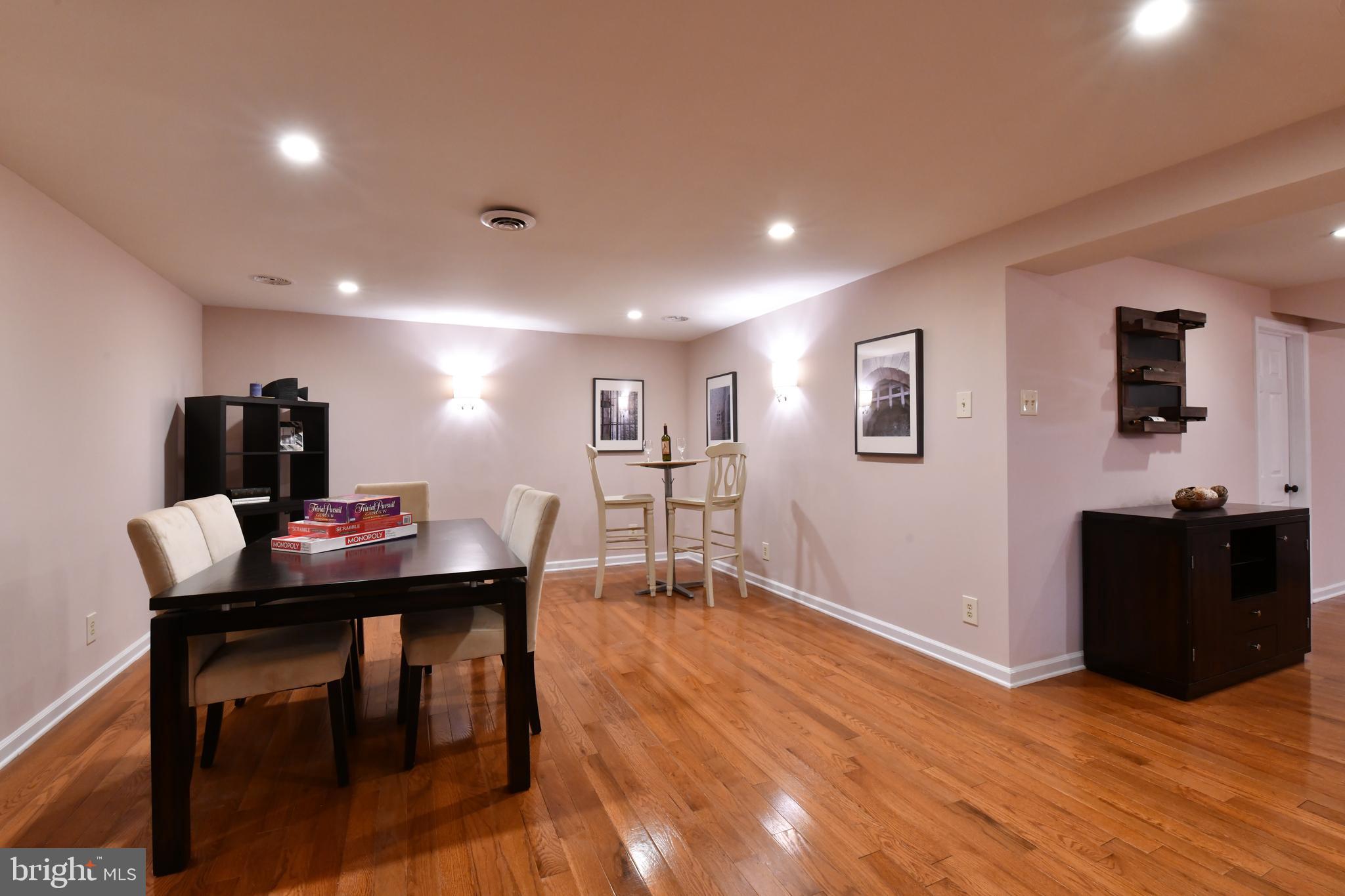 425 Inveraray Villanova, PA 19085 - Photo 43 of 53 a workspace with furniture and wooden floor
