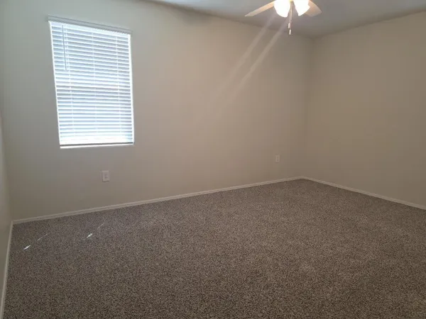 $1,895 | 18589 West Smoketree Drive, Wittmann, AZ 85361