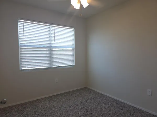 $1,895 | 18589 West Smoketree Drive, Wittmann, AZ 85361