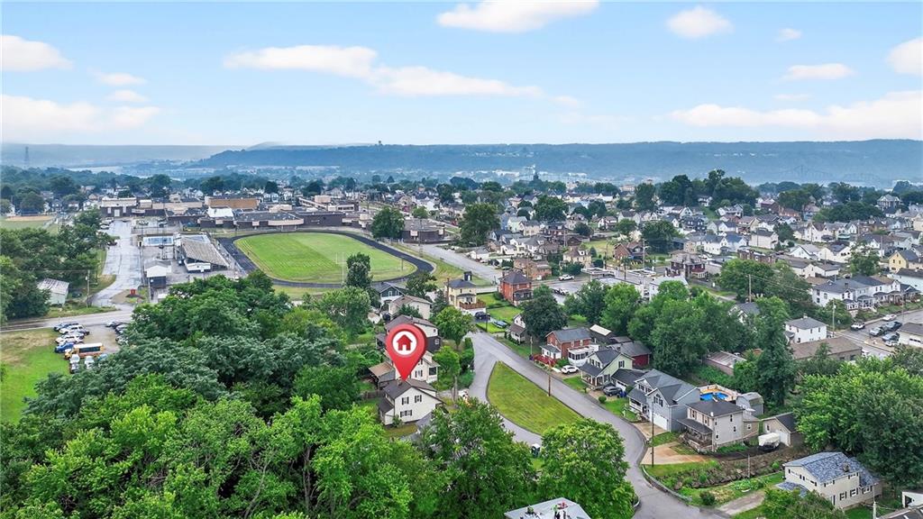 16 Community Springs Court Rochester, PA 15074 - Photo 4 of 26