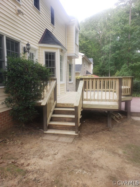 13902 Sagebrook Road Midlothian, VA 23112 - Photo 36 of 37 a view of a house with backyard and deck