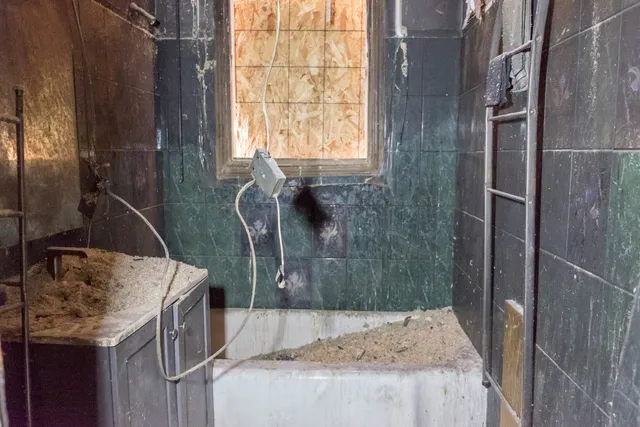 a view of an entryway