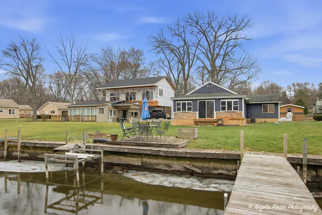 $469,000 | 1614 River Terrace Drive, Johnsburg, IL 60051