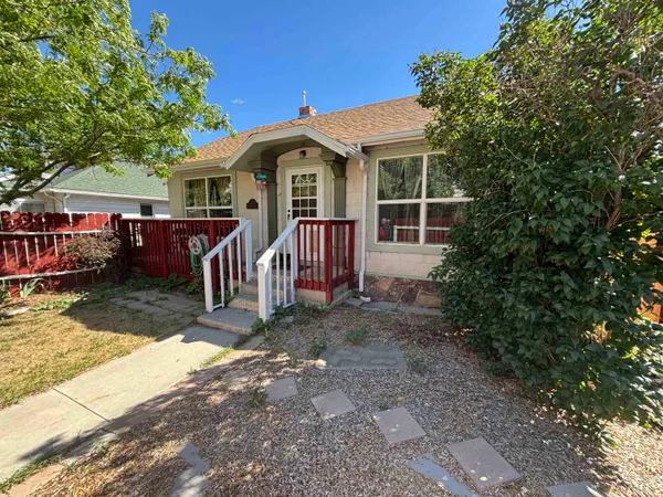$220,000 | 251 West Flaming Gorge Way, Green River, WY 82935