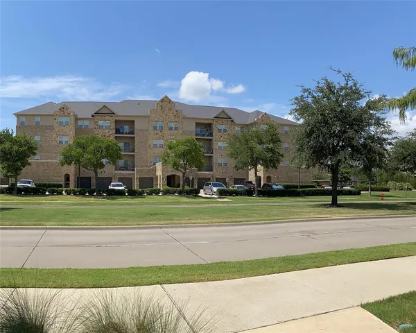 $399,250 | 1735 Wittington Place, Unit 2203, Farmers Branch, TX 75234