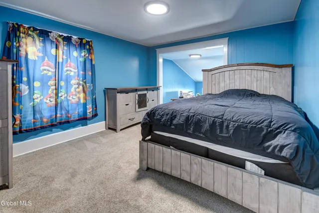 $149,900 | 108 East Montgomery Street, Johnstown, NY 12095