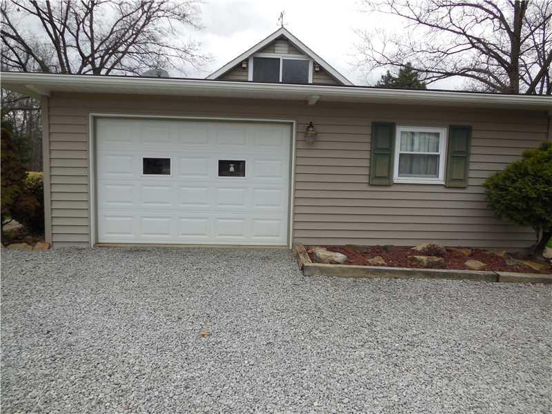 330 Great Belt Road Butler, PA 16002 - Photo 2 of 7 View. 1-Car Integral Garage
