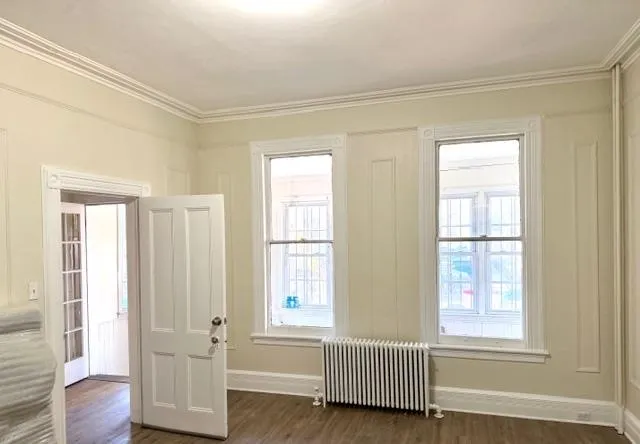 $6,200 | 122 Magnolia Avenue, Jersey City, NJ 07306