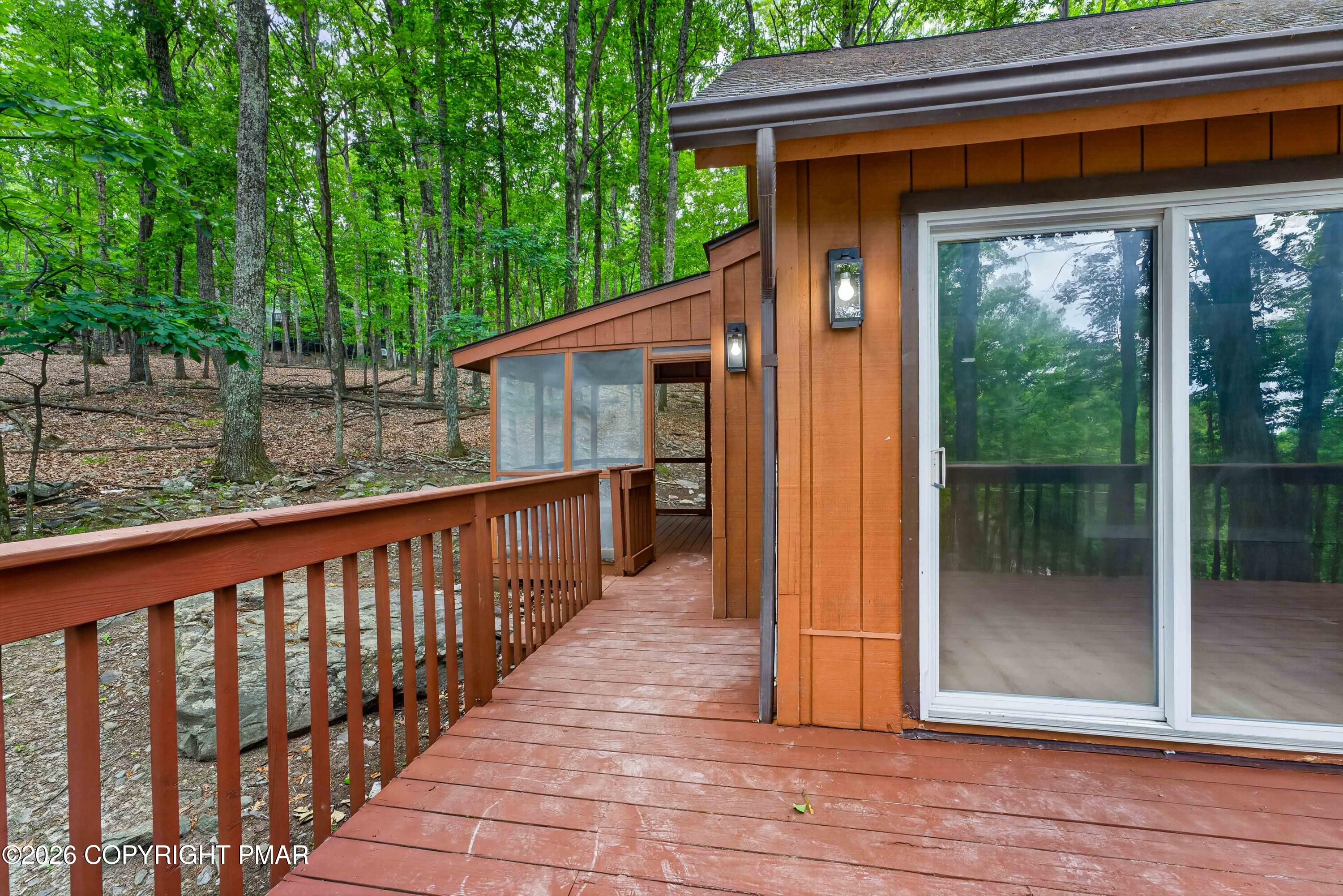 192 Bellingham Drive Bushkill, PA 18324 - Photo 47 of 56 192 Bellingham Drive, Lehman Township, P
