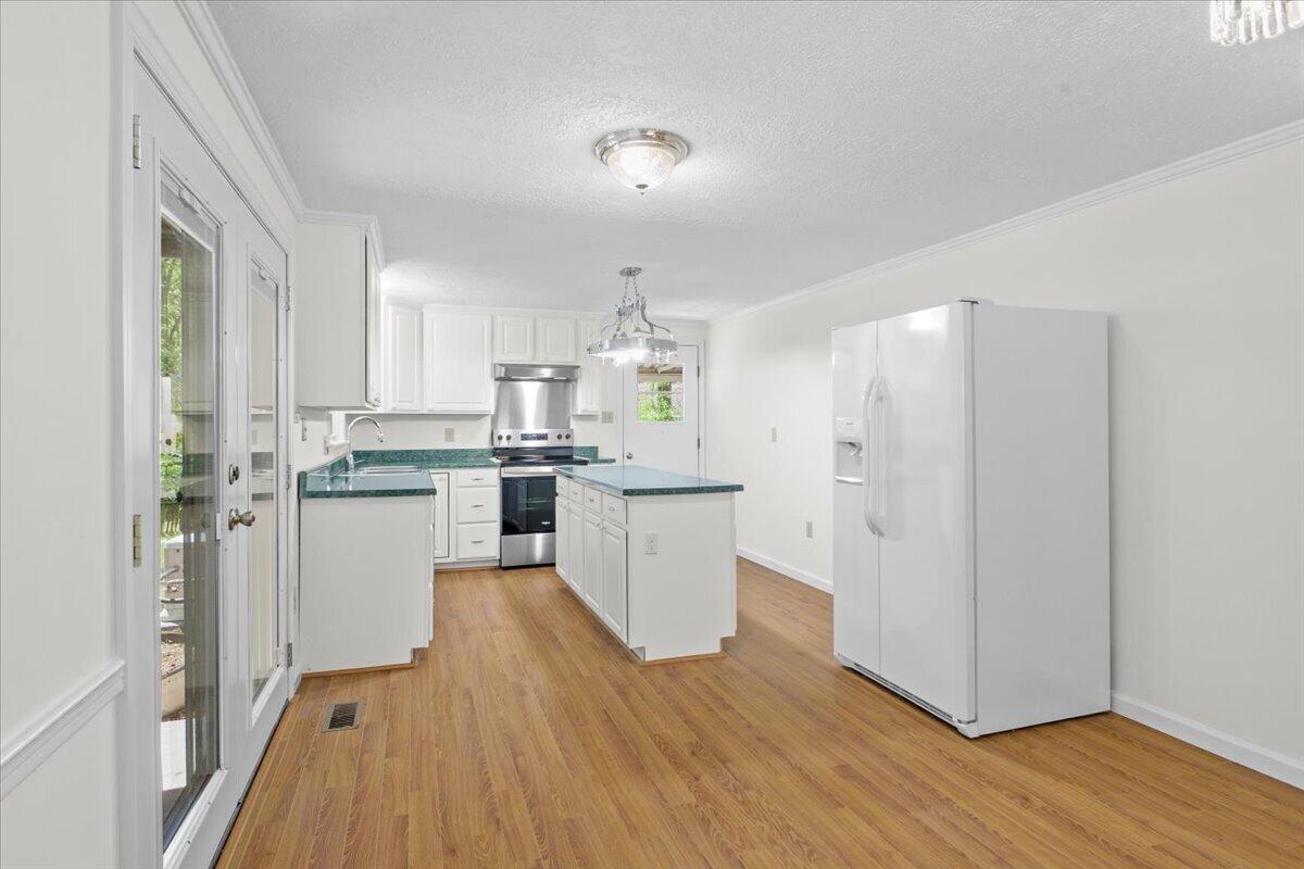 5268 Keffer Road Catawba, VA 24070 - Photo 13 of 37 15-5268 Keffer Rd-15